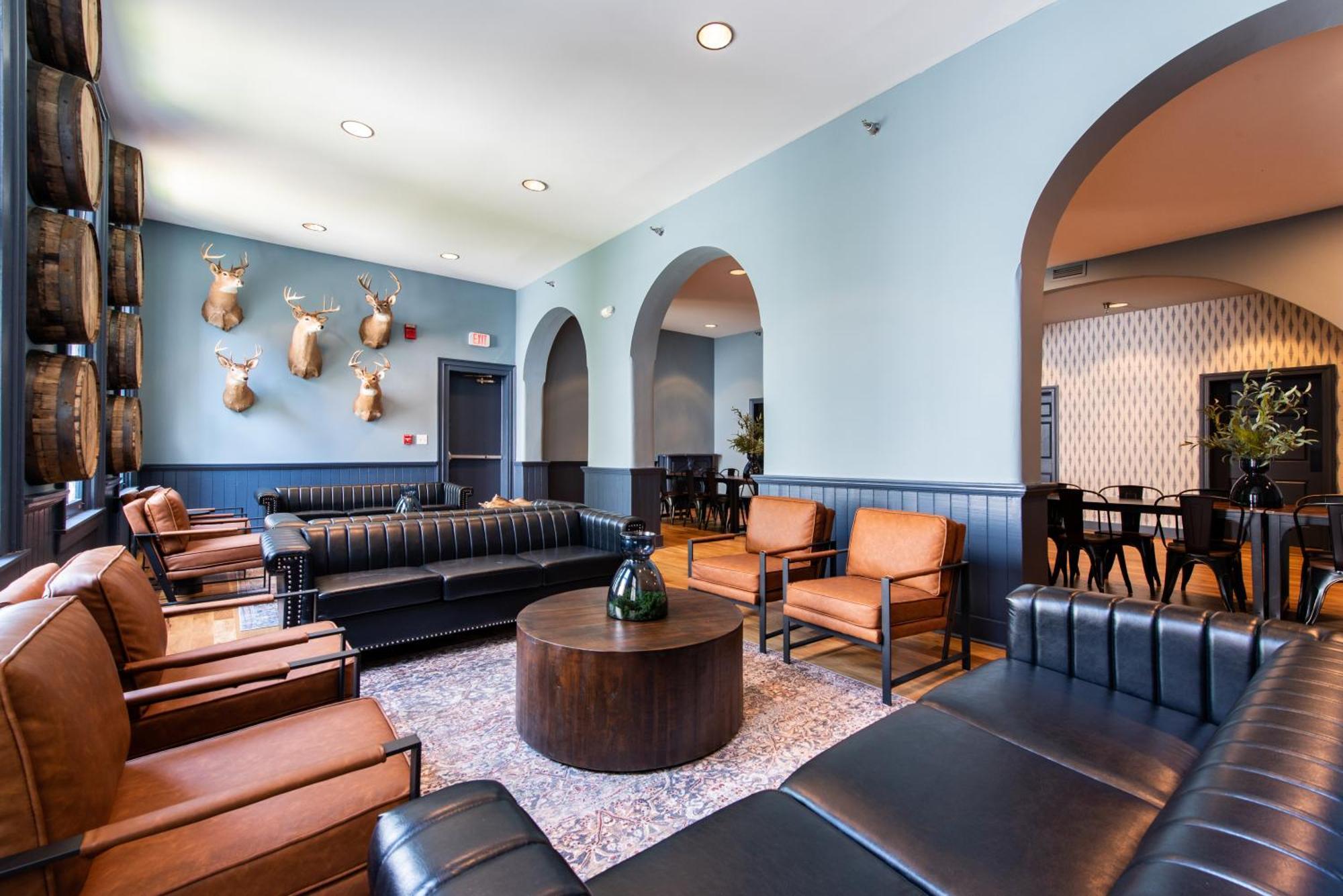 The Woodford Hotel Versailles Bagian luar foto